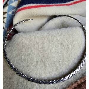 NEW CORAZON women's the midnight range choker in silver